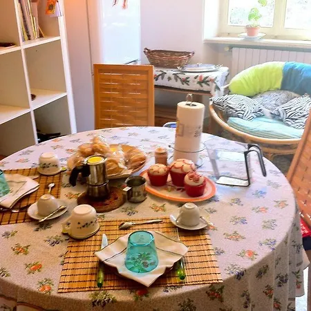The Corner's Hangout Bed & Breakfast
